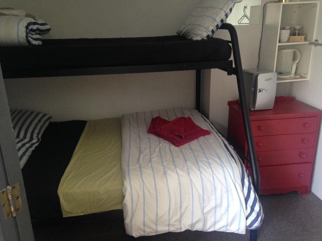 Loft 109 Backpackers Hostel Tauranga Bagian luar foto